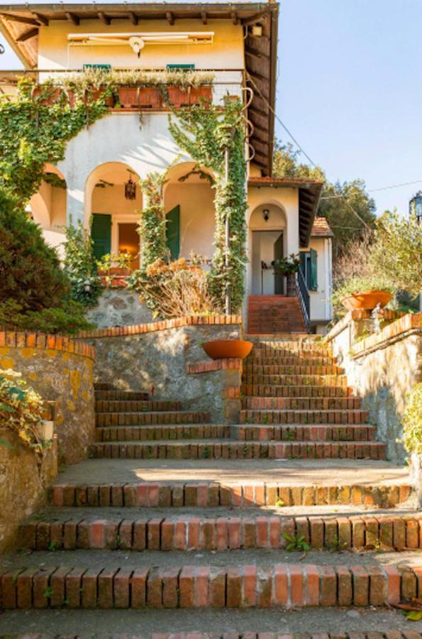Apartamento La Casa Sul Fiume Albisola Superiore Exterior foto